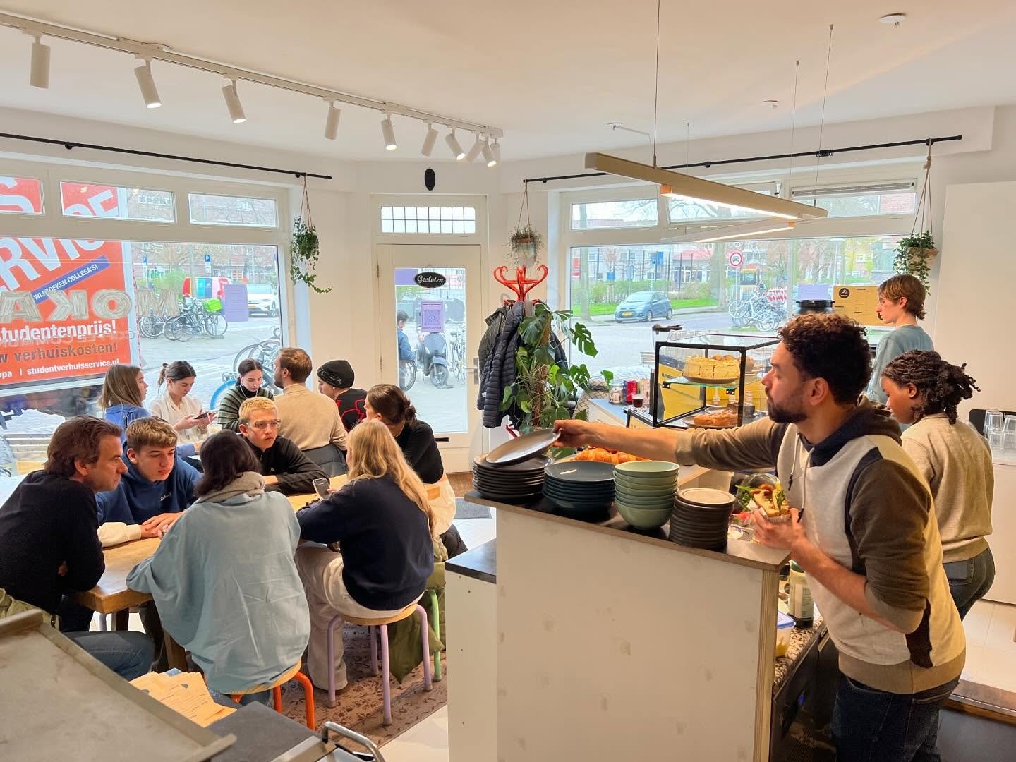 Busy interior at Mokafe